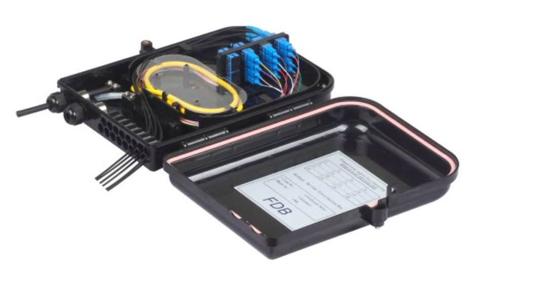 Waterproof 16 Core Optical Fiber Distribution Box For FTTH